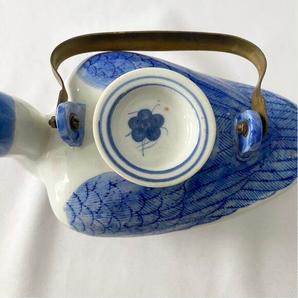 Vintage Blue and White Duck Teapot with Brass Handle - Collectible Ceramic - Picture 6 of 9
